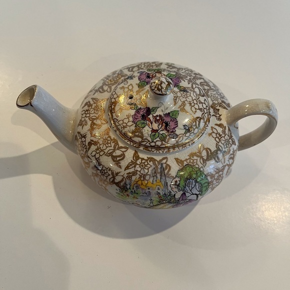 Lord Nelson Ware Teapot  “ Pompadour”  Made in England - Picture 3 of 12